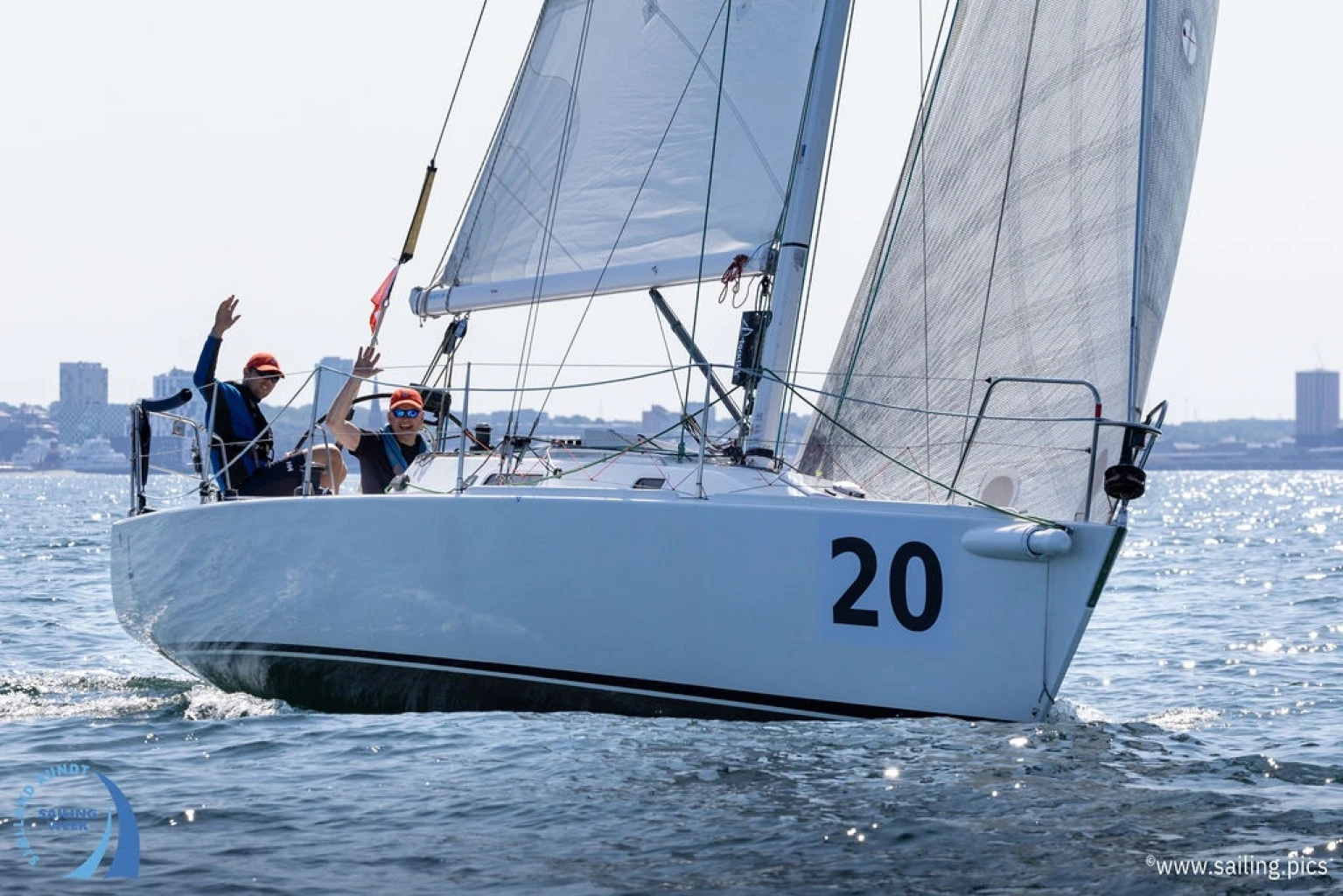 B Rose of Sweden SRSW23 KJ 2 F7 A0517