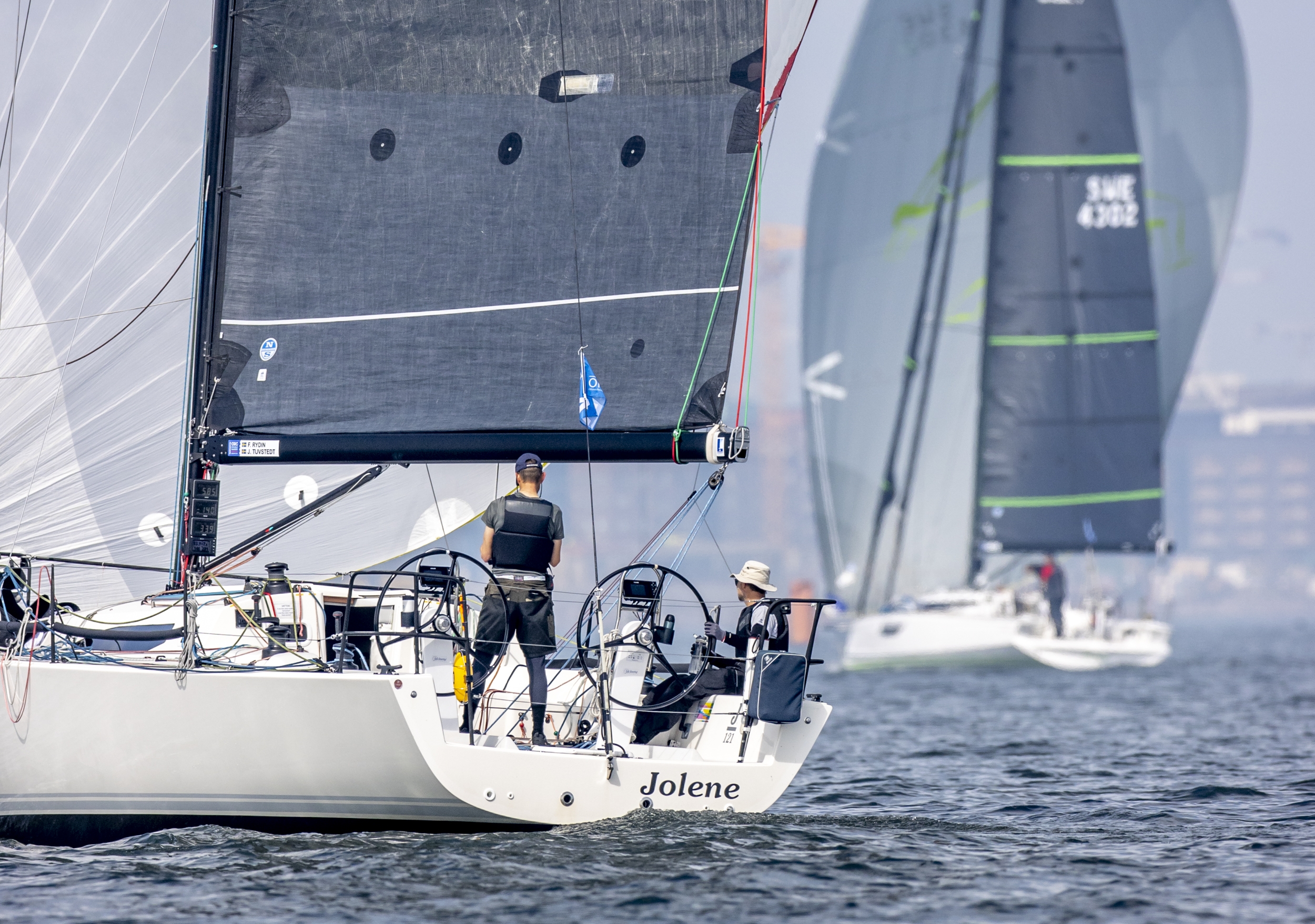 JOLENE (SWE) – A water-ballasted J121 sailed by Fredrik Rydin and Johan Tuvstedt - Practi
