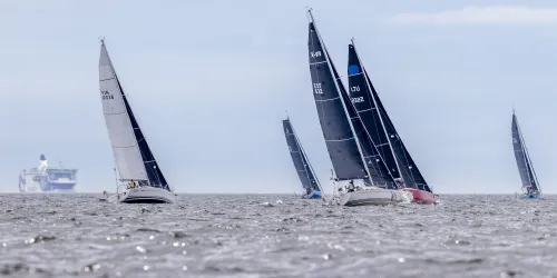 Strong Competition and Tough Conditions Mark the Long Offshore Race in Helsinki