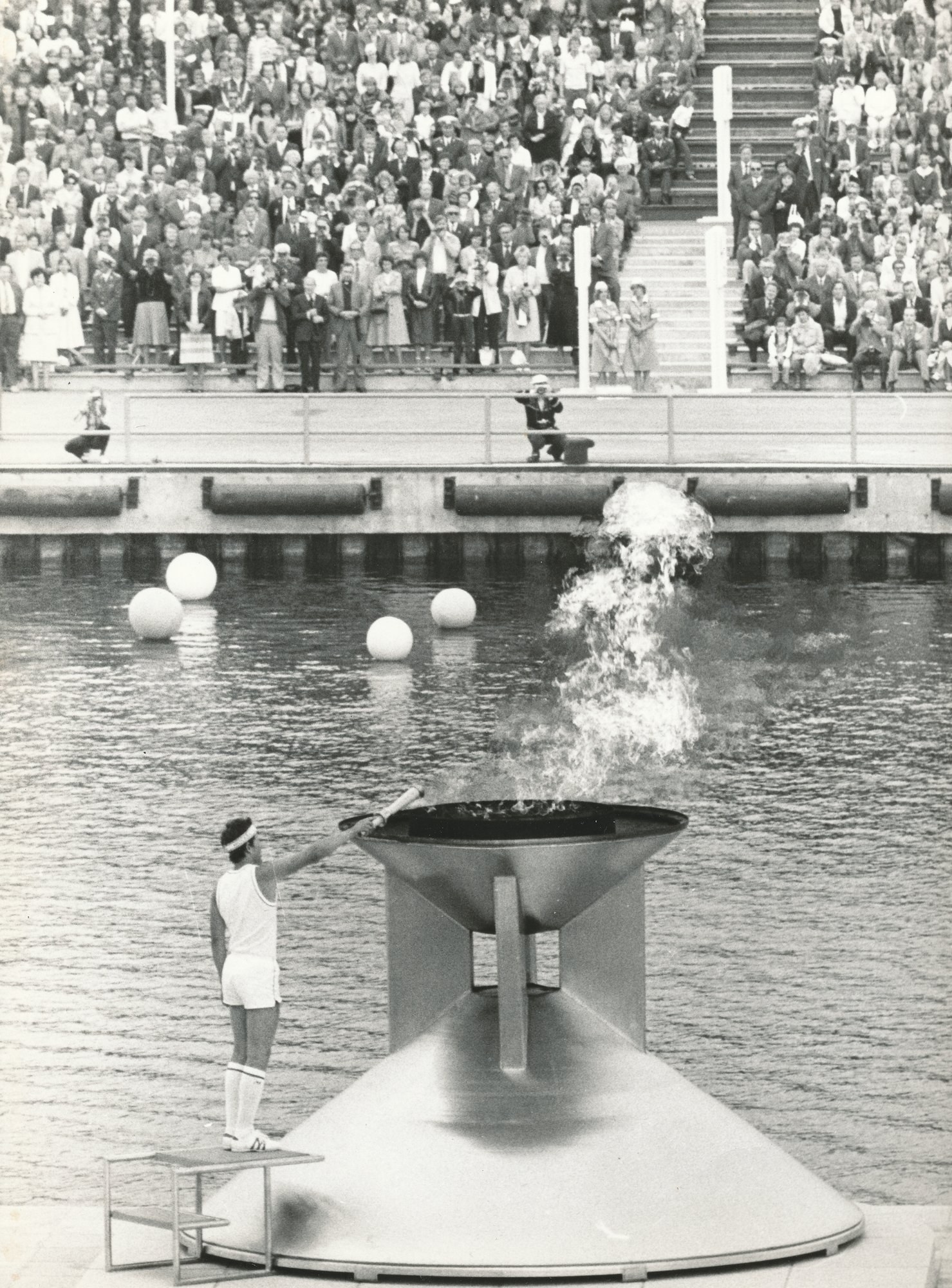 The unique Olympic flame designed by Matti Õunapuu – photo from the EE archive