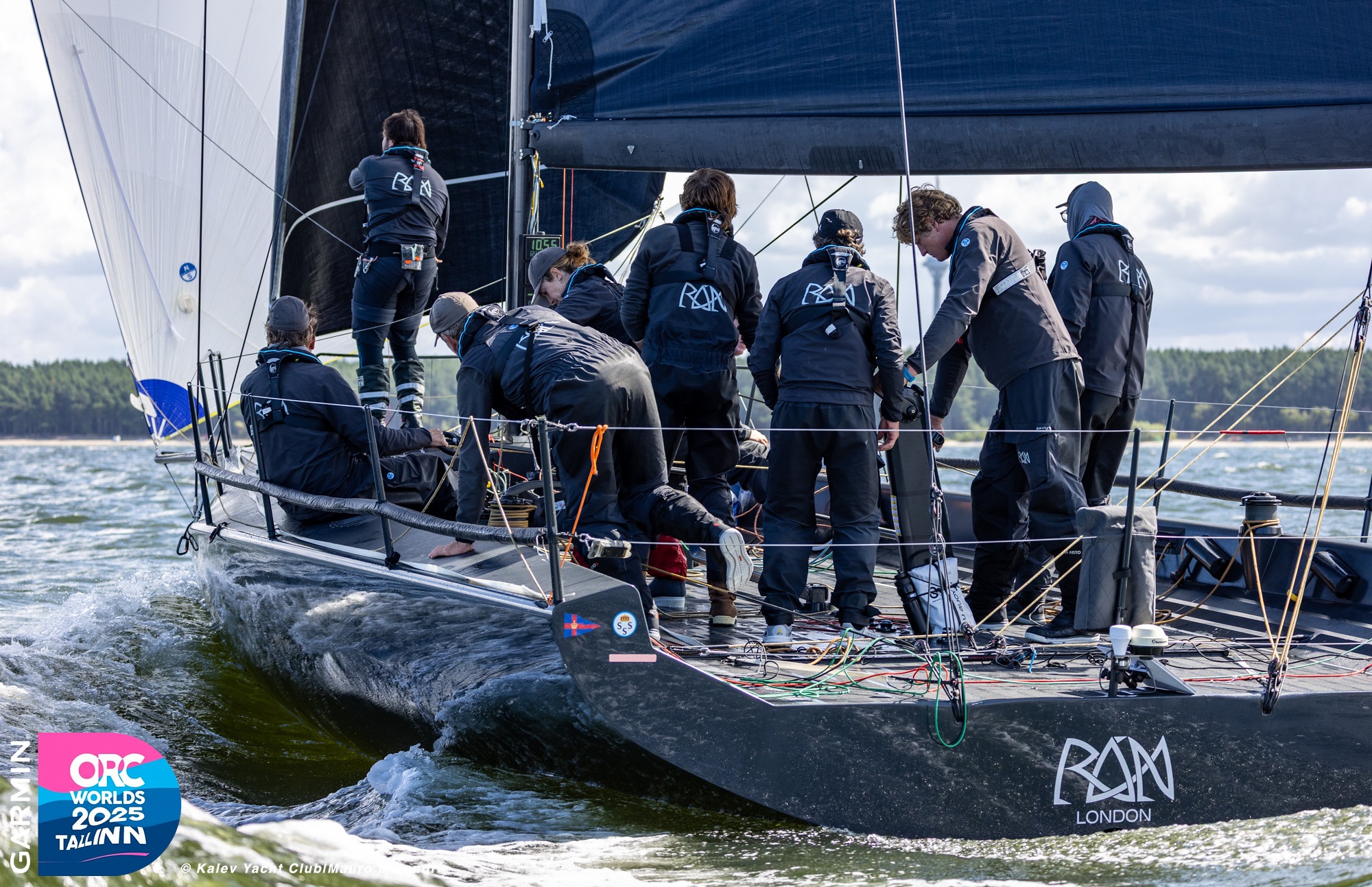 Niklas Zennstrom’s Carkeek Fast 40+ RAN (SWE)