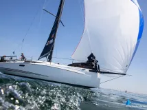 X ESTEEM XR41 ORC A from the bow