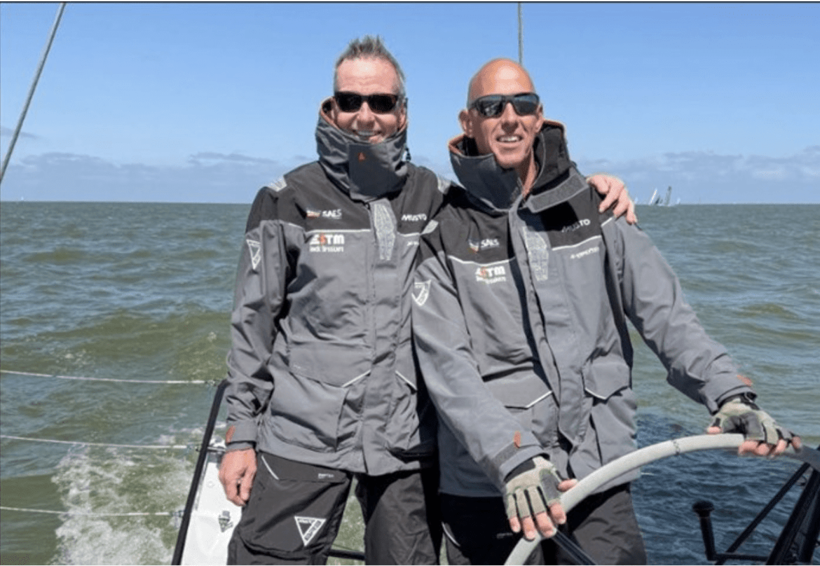 Robin Verhoef and John van der Starre - XR-41 X-ESTEEM