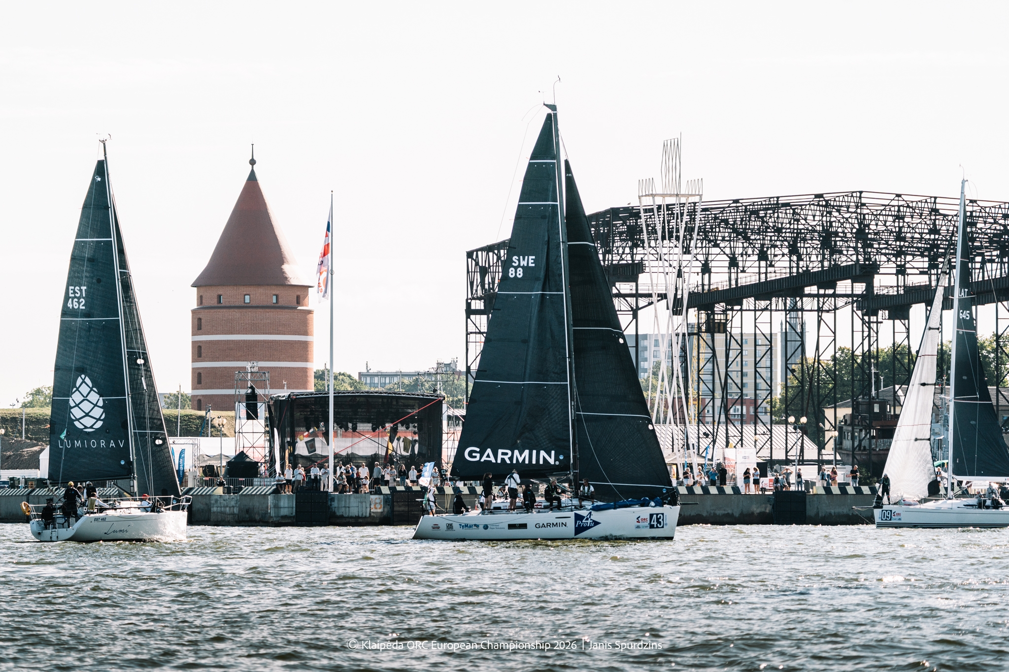 Garmin Team Pro4u, capitaneado por Patrik Forsgren - Inicio de la etapa Volfas Engelman - Campeonato Europeo ORC de Klaipėda 2026, Lituania © Janis Spurdzins