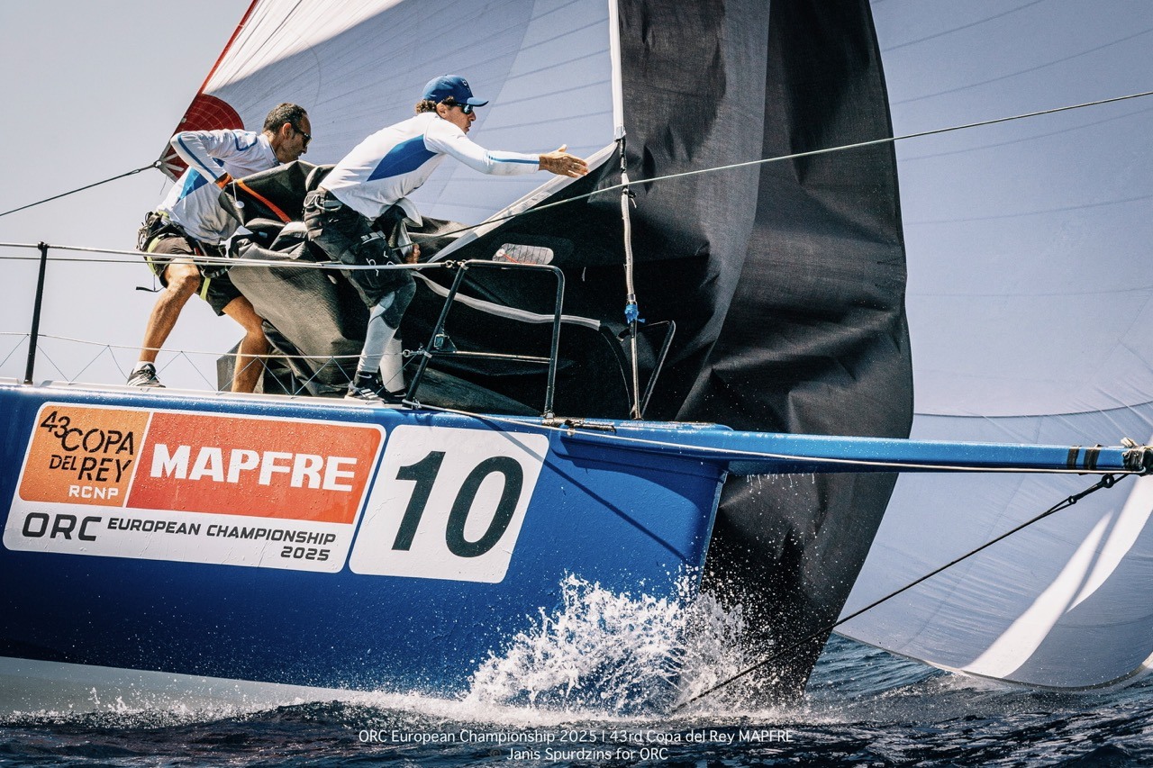 BLUE, the TP52 owned by Bonfiglio Mariotti and skippered by Fabrizio Boromei (ITA) - ABANCA ORC 0  - ORC European Championship 2025 | Copa del Rey MAPFRE © Janis